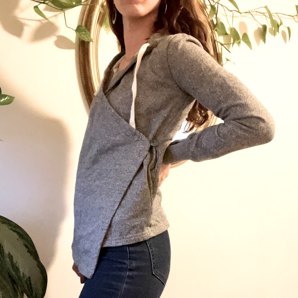 NWOT Legendary Whitetails Wrap Around Hoodie
